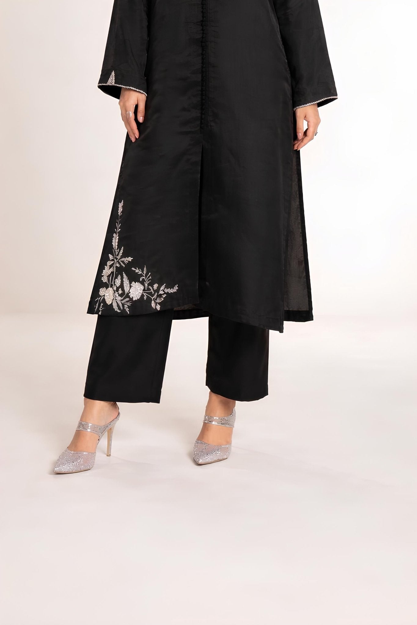 FLORAL HERITAGE SET embroidered kurta in XS – Subahstore South Asian fashion