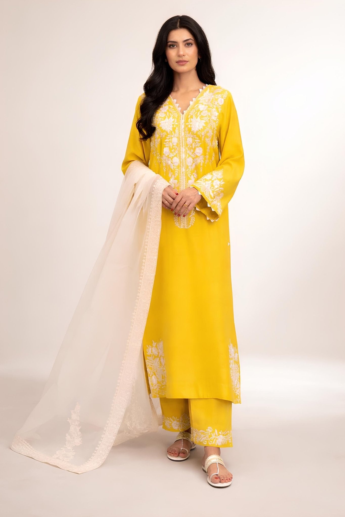 RAYA SAFFRON SET embroidered kurta in XS – Subahstore South Asian fashion